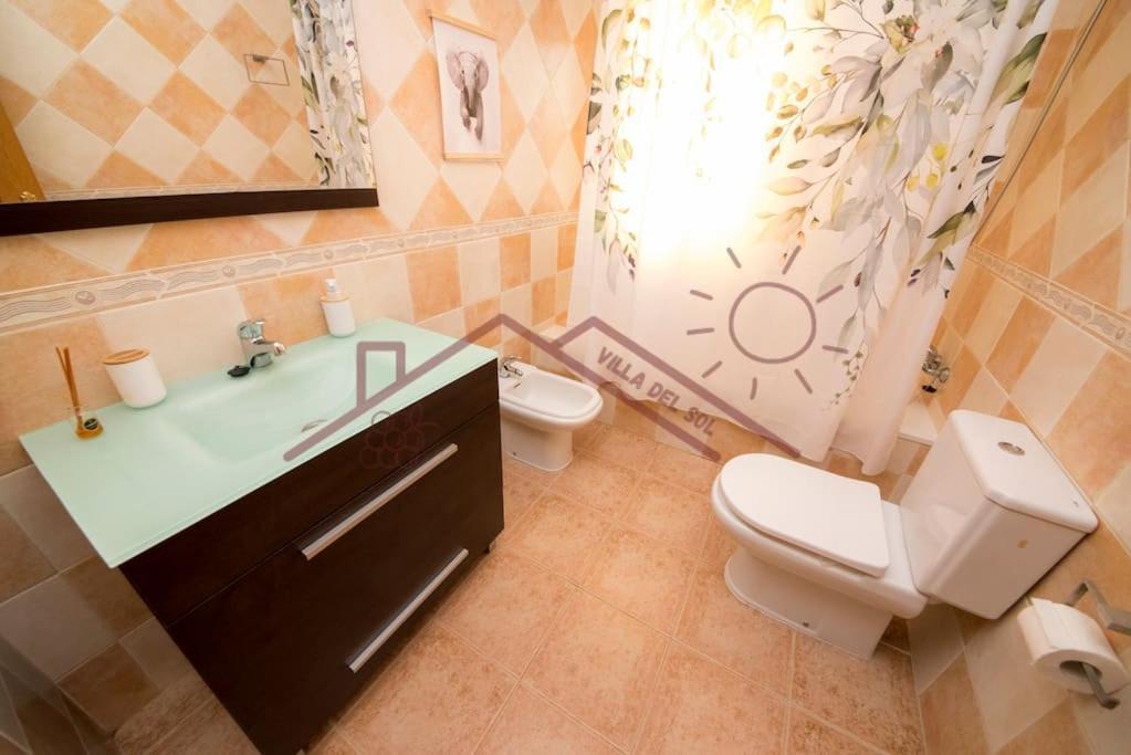 Villa Del Sol - Piscina Climatizada Mentrida Kültér fotó